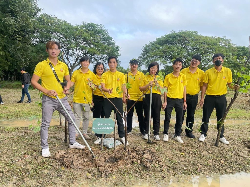 เข้าร่วมกิจกรรมโครงการปลูกต้นไม้เฉลิมพระเกียรติพระบาทสมเด็จพระเจ้าอยู่หัว เนื่องในโอกาสพระราชพิธีมหามงคลเฉลิมพระชนมพรรษา 6 รอบ 28 กรกฎาคม 2567